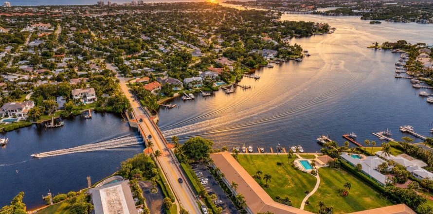 Condo à Tequesta, Floride, 2 chambres № 2433956