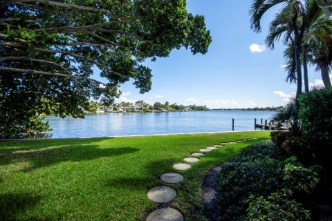 Copropriété à vendre à Tequesta, Floride: 2 chambres, 69.68 m2 № 2433956 - photo 3