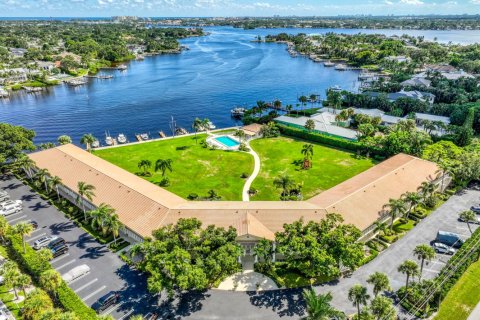 Copropriété à vendre à Tequesta, Floride: 2 chambres, 69.68 m2 № 2433956 - photo 25