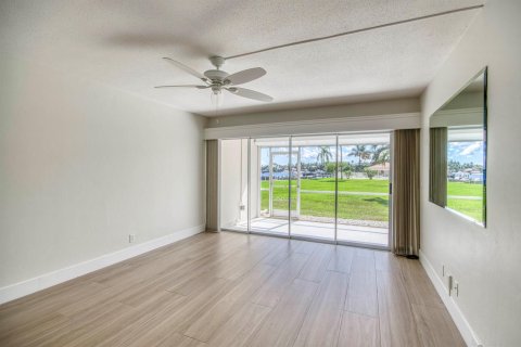 Copropriété à vendre à Tequesta, Floride: 2 chambres, 69.68 m2 № 2433956 - photo 6