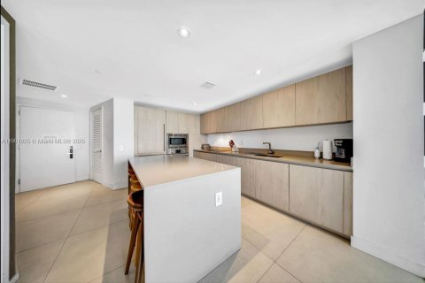 Hôtel, hôtellerie à vendre à Hollywood, Floride: 1 chambre, 80.73 m2 № 2015124 - photo 6