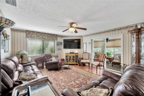 House in Riverview, Florida 6 bedrooms, 492.2 sq.m. № 2127895 - photo 25