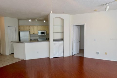 Copropriété à louer à Orlando, Floride: 2 chambres, 98.85 m2 № 2103447 - photo 5