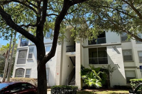 Copropriété à louer à Orlando, Floride: 2 chambres, 98.85 m2 № 2103447 - photo 2