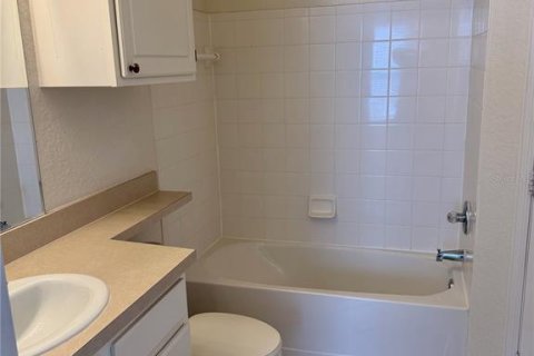 Copropriété à louer à Orlando, Floride: 2 chambres, 98.85 m2 № 2103447 - photo 11