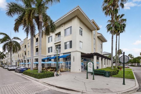 Condominio en Jupiter, Florida, 1 dormitorio № 2251940