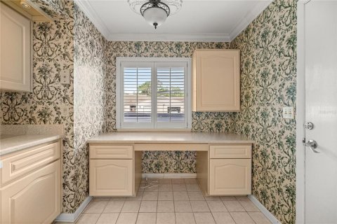 House in Ocala, Florida 3 bedrooms, 168.06 sq.m. № 2147527 - photo 5
