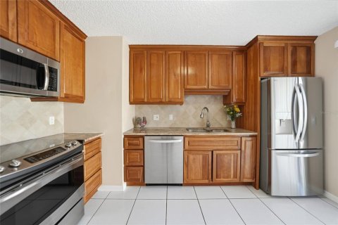 House in Port Charlotte, Florida 2 bedrooms, 84.73 sq.m. № 2151057 - photo 4