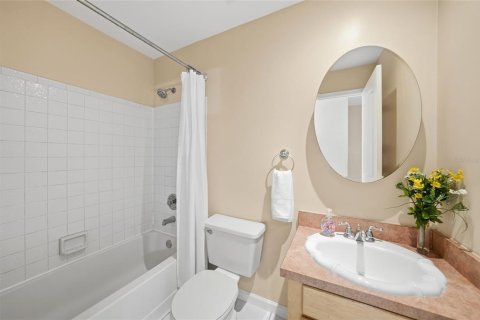 House in Port Charlotte, Florida 2 bedrooms, 84.73 sq.m. № 2151057 - photo 16