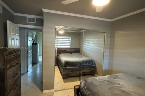 Copropriété à vendre à Dania Beach, Floride: 2 chambres, 80.82 m2 № 2195063 - photo 9