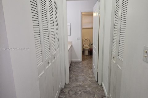 Copropriété à vendre à Davie, Floride: 1 chambre, 69.68 m2 № 2081227 - photo 7