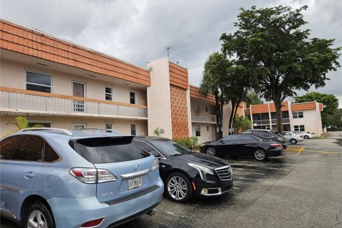 Condo à Davie, Floride, 1 chambre  № 2081227