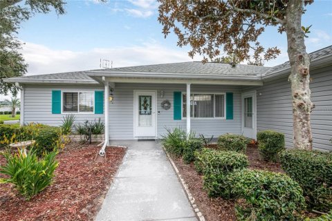House in Summerfield, Florida 2 bedrooms, 138.24 sq.m. № 1904073 - photo 4