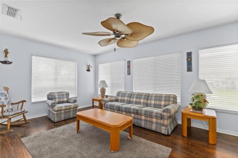 House in Summerfield, Florida 2 bedrooms, 138.24 sq.m. № 1904073 - photo 22