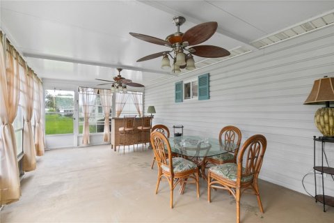House in Summerfield, Florida 2 bedrooms, 138.24 sq.m. № 1904073 - photo 24