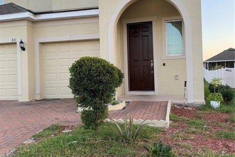 House in Davenport, Florida 4 bedrooms, 179.77 sq.m. № 2127690 - photo 4