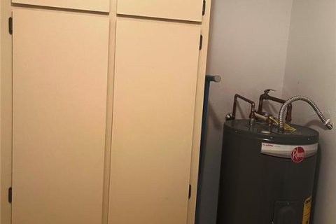 Купить кондоминиум в Вики Вачи, Флорида 6 комнат, 102.56м2, № 2205480 - фото 27