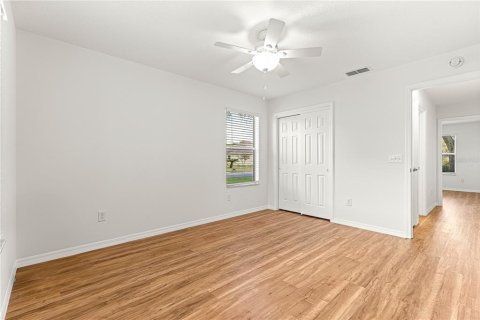 House in The Villages, Florida 3 bedrooms, 131.74 sq.m. № 1879536 - photo 30