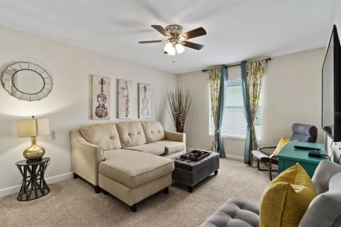 House in STOREY LAKE in Kissimmee, Florida 6 bedrooms, 305.74 sq.m. № 2393433 - photo 30