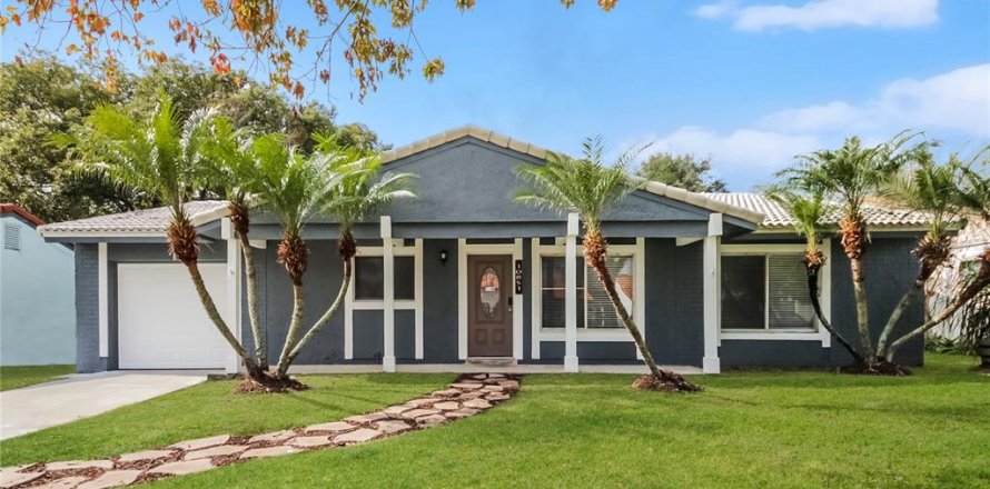 Casa en Orlando, Florida 3 dormitorios, 147.16 m2 № 1825123