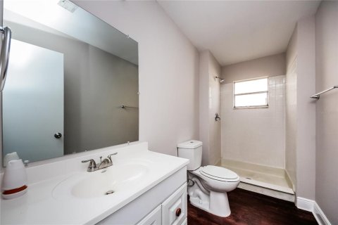 Casa en alquiler en Orlando, Florida, 3 dormitorios, 147.16 m2 № 1825123 - foto 13