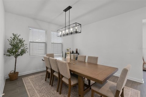 Casa en venta en Orlando, Florida, 5 dormitorios, 280.84 m2 № 1916181 - foto 8