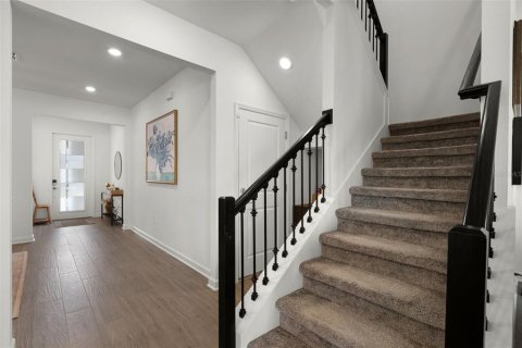 Casa en venta en Orlando, Florida, 5 dormitorios, 280.84 m2 № 1916181 - foto 21