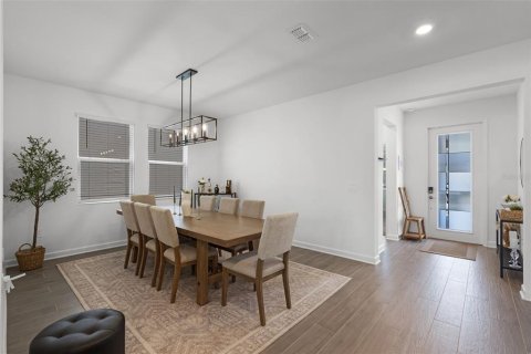Casa en venta en Orlando, Florida, 5 dormitorios, 280.84 m2 № 1916181 - foto 9