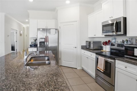 Touwnhouse à vendre à Ocala, Floride: 2 chambres, 168.62 m2 № 2129191 - photo 14