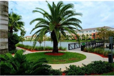 Adosado en alquiler en Pompano Beach, Florida, 3 dormitorios, 147.34 m2 № 1209146 - foto 1