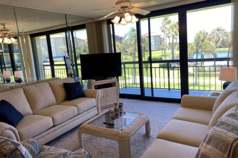 Снять в аренду кондоминиум в Юпитер, Флорида 2 спальни, 123.75м2, № 1992543 - фото 9