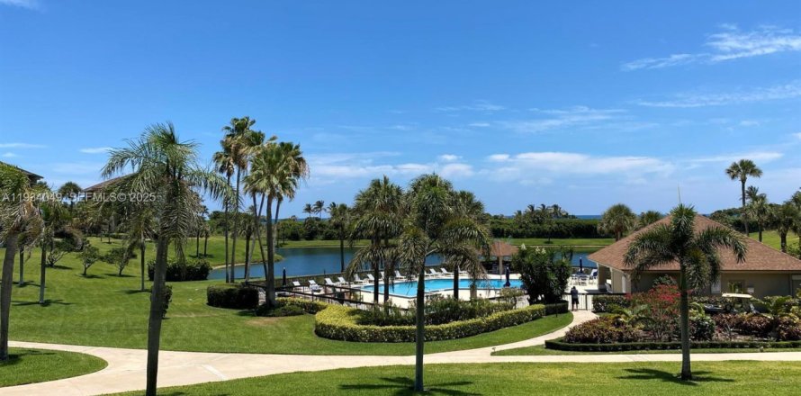 Кондоминиум с 2 спальнями в Юпитер, Флорида № 1992543