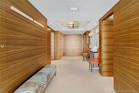 Copropriété à louer à Sunny Isles Beach, Floride: 3 chambres, 280.38 m2 № 1957398 - photo 22