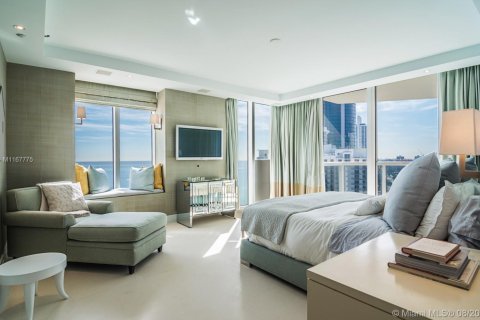 Copropriété à louer à Sunny Isles Beach, Floride: 3 chambres, 280.38 m2 № 1957398 - photo 16