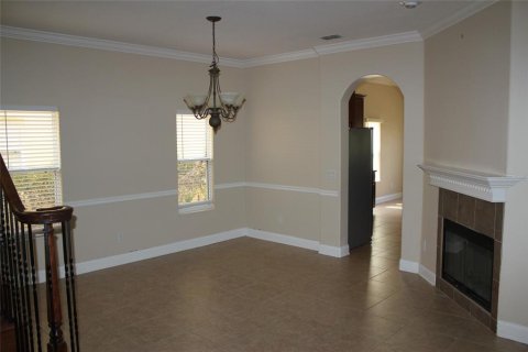 House in Orlando, Florida 4 bedrooms, 262.36 sq.m. № 2103178 - photo 7
