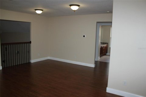 House in Orlando, Florida 4 bedrooms, 262.36 sq.m. № 2103178 - photo 17