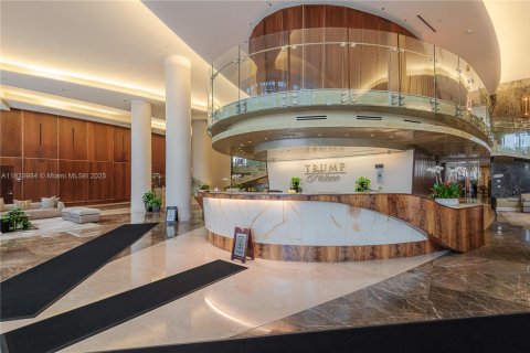 Condo in Sunny Isles Beach, Florida, 2 bedrooms  № 1821775 - photo 30