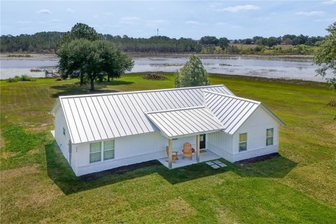 Villa ou maison à vendre à Altoona, Floride: 3 chambres, 137.87 m2 № 1650032 - photo 1