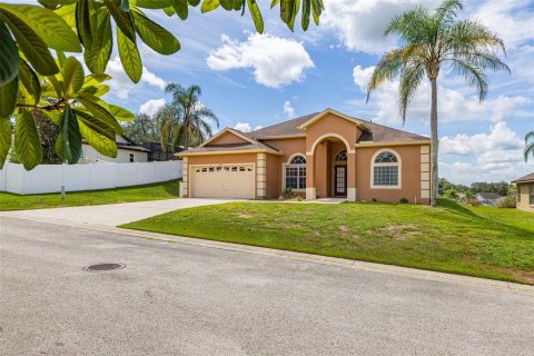 Villa ou maison à vendre à Davenport, Floride: 4 chambres, 186.36 m2 № 2322454 - photo 4