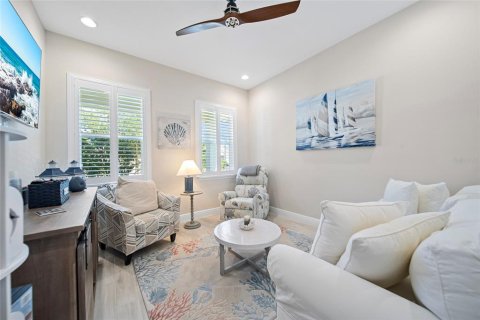 House in Kissimmee, Florida 4 bedrooms, 227.8 sq.m. № 1802852 - photo 10