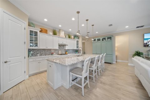 House in Kissimmee, Florida 4 bedrooms, 227.8 sq.m. № 1802852 - photo 26