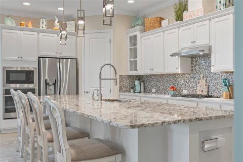 Casa en venta en Kissimmee, Florida, 4 dormitorios, 227.8 m2 № 1802852 - foto 24