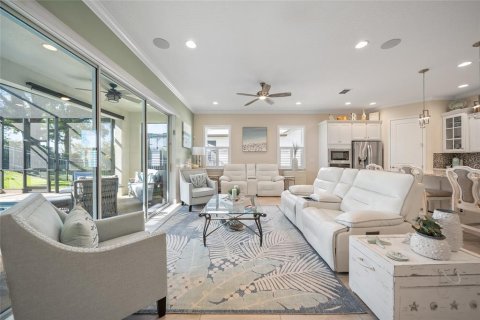 Casa en venta en Kissimmee, Florida, 4 dormitorios, 227.8 m2 № 1802852 - foto 27