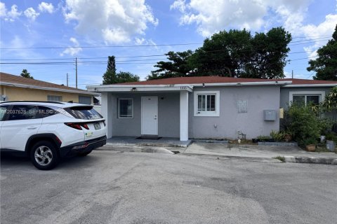 Villa ou maison à Hollywood, Floride 2 chambres, 69.68 m2 № 2154277