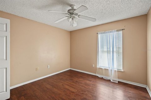 Villa ou maison à louer à Gibsonton, Floride: 4 chambres, 206.43 m2 № 2391167 - photo 21