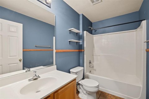 Villa ou maison à louer à Gibsonton, Floride: 4 chambres, 206.43 m2 № 2391167 - photo 27