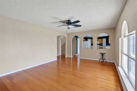 Villa ou maison à louer à Gibsonton, Floride: 4 chambres, 206.43 m2 № 2391167 - photo 15
