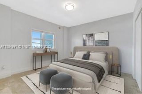 Condo in North Miami, Florida, 3 bedrooms  № 2021785 - photo 10