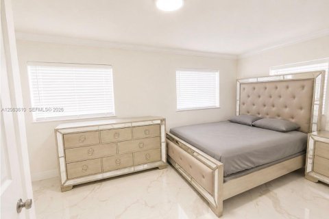 Villa ou maison à louer à Miramar, Floride: 5 chambres, 108.97 m2 № 2268262 - photo 13