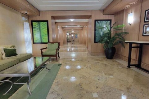 Снять в аренду кондоминиум в Лодердейл-бай-те-Си, Флорида 2 спальни, 155.33м2, № 1208031 - фото 1